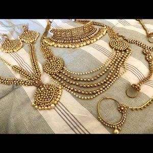 Indian Bridal Jewelry Set